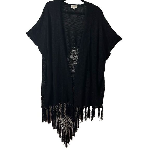 Velzera black & white boho open front one size short sleeve fringe cardigan - Picture 2 of 7